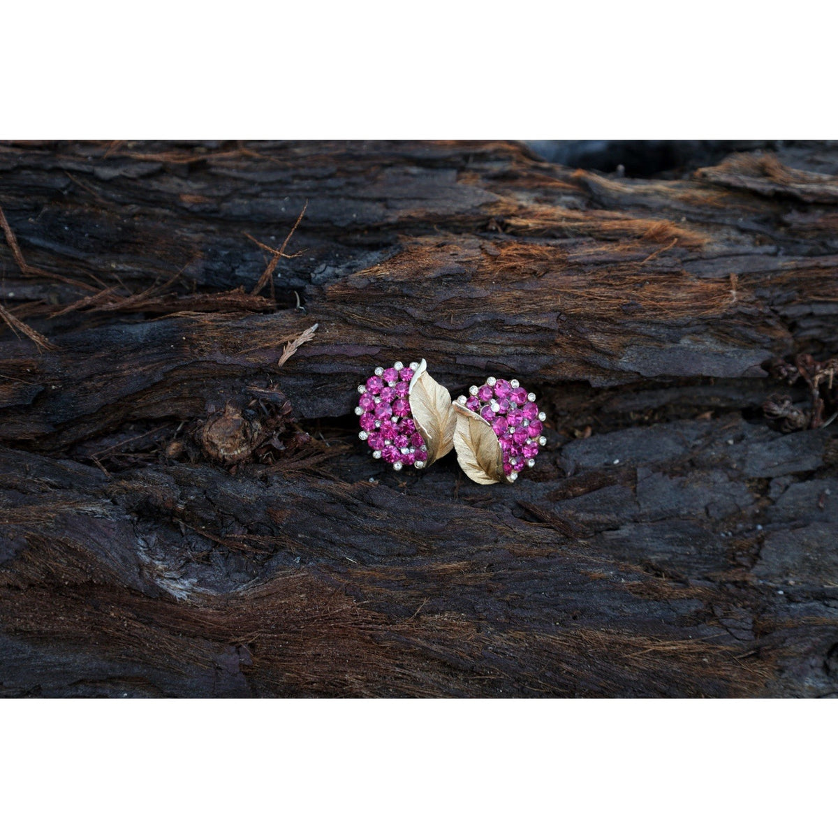 Trifari Crown Fuchsia Rhinestone Cluster Clip Earrings Gold Tone Leaf Vintage