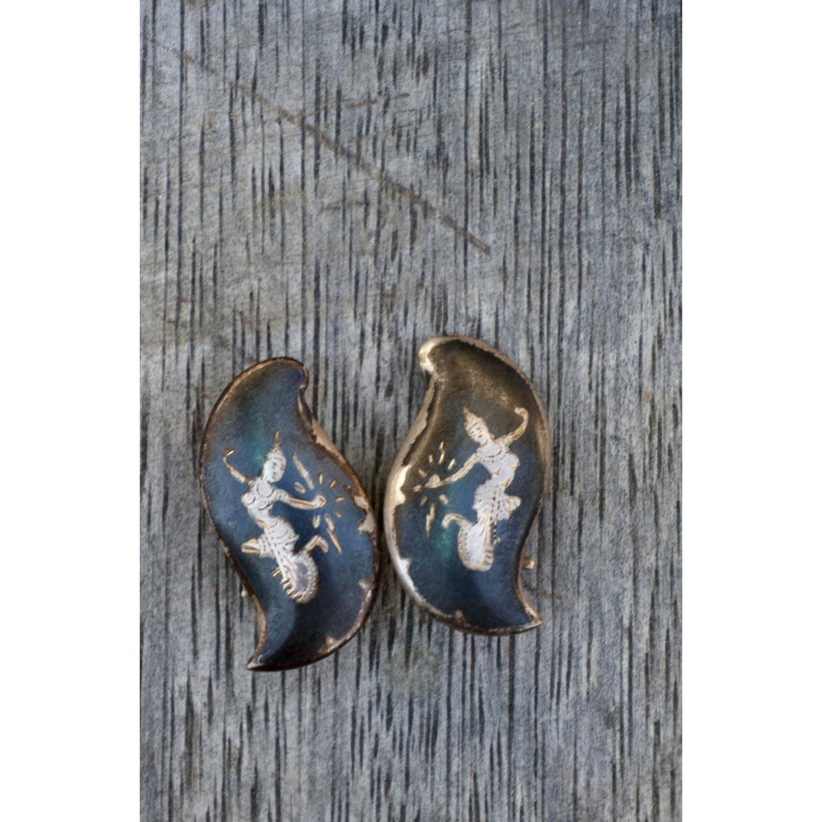 Siam Sterling Silver Niello Thai Dancer Earrings Flame Shape Vintage Mid Century