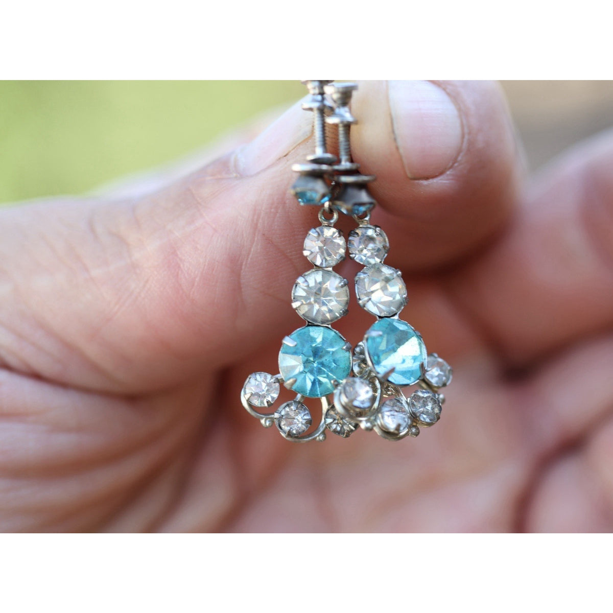 Vintage Aqua Rhinestone Screwback Dangle Earrings Mid Century Silver Tone