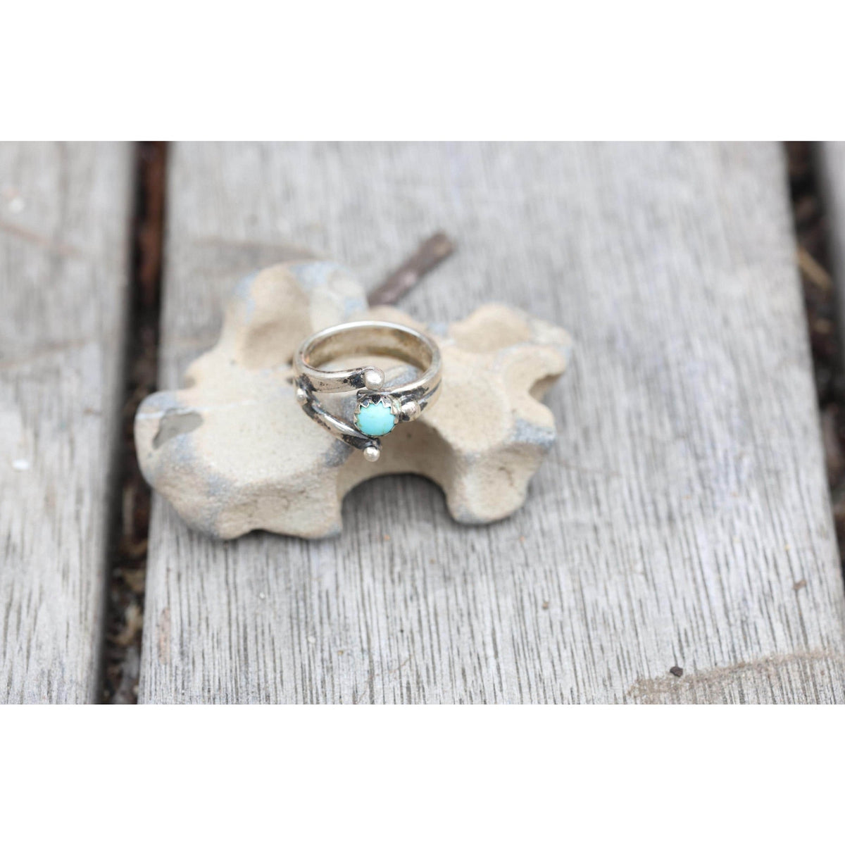 Signed Navajo Sterling Silver Kingman Turquoise Ring Size 4.5, Bypass Wrap Band, Vintage Southwest Silver, OP Hallmark
