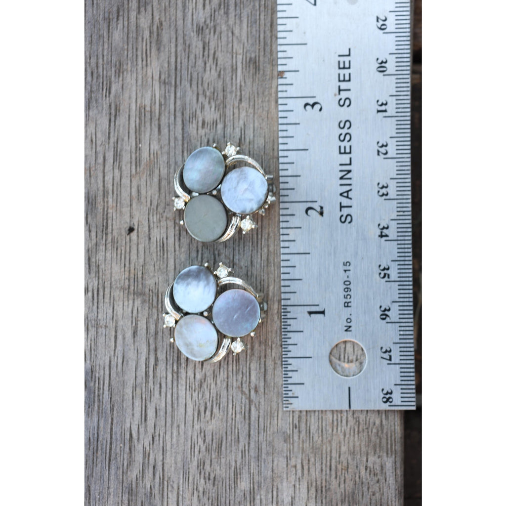 Vintage Lisner Mother of Pearl Clip Earrings | Signed 1950s Silver Tone Cluster | Grey & White Shell Discs with Rhinestones | Mid Century