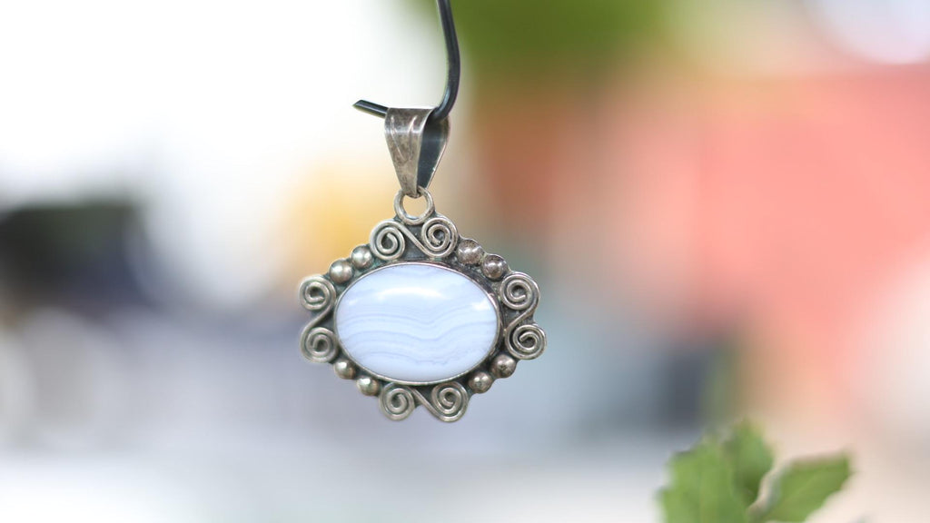 Gift for wife mom Pendant necklace for daughter | Scroll Wirework Boho Statement