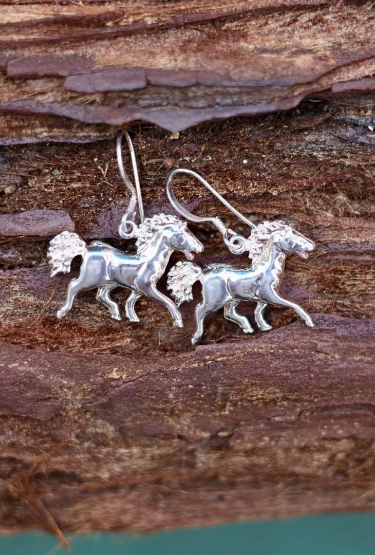 Silver Horse Earrings | 3D Running Horse | Southwest Style | 925 Hook Back | vintage sterling