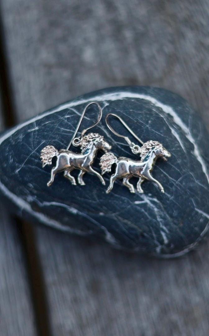 Silver Horse Earrings | 3D Running Horse | Southwest Style | 925 Hook Back | vintage sterling