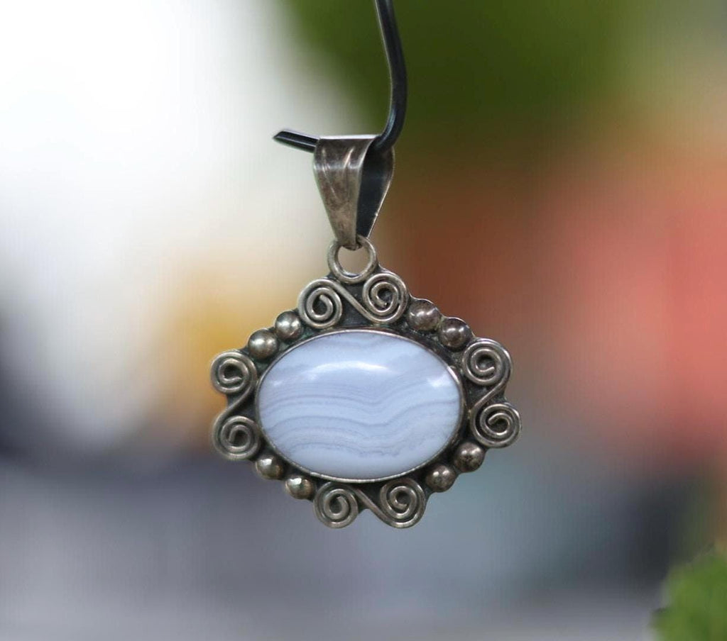 Gift for wife mom Pendant necklace for daughter | Scroll Wirework Boho Statement
