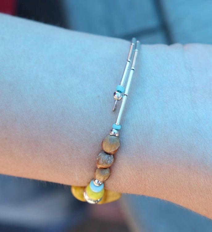 Native American Charm Bracelet Yellow Bear Fetish Juniper Seed