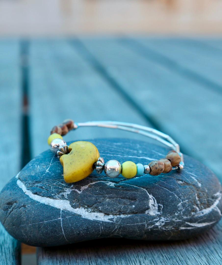 Native American Charm Bracelet Yellow Bear Fetish Juniper Seed