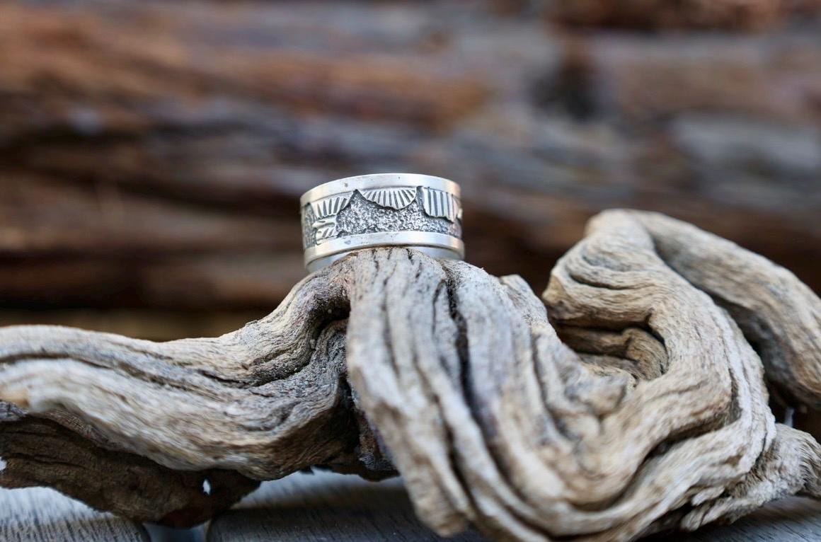 Elaine Becenti Navajo Storyteller Ring Sterling Silver Size 10 Signed